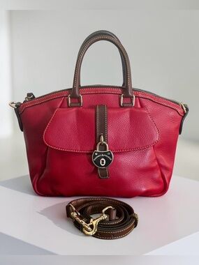 Dooney & Bourke Red Pebbled Leather Pocket Lock Satchel Crossbody Bag! EUC!!